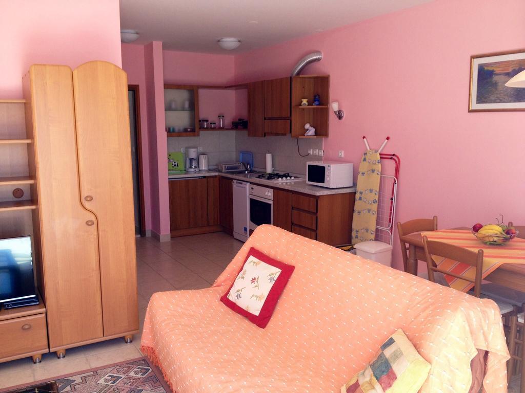 Apartments Rukavina Rogoznica  Ruang foto